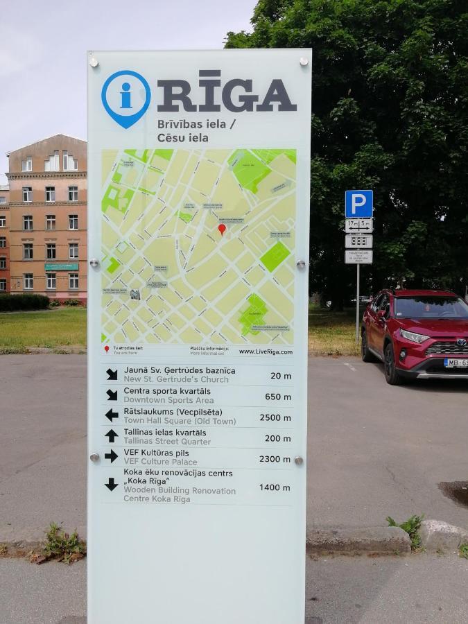 Apartment Cozy, Spacious Gertruda Self Chek In 20 Min To Old With Car 5 Min Riga