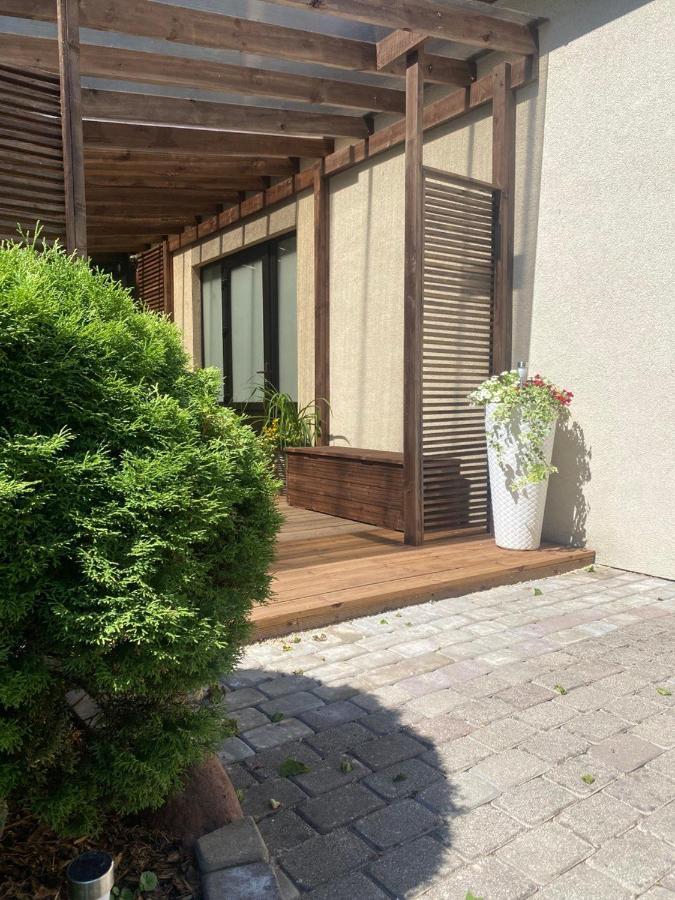 Zeltini Guest house *
