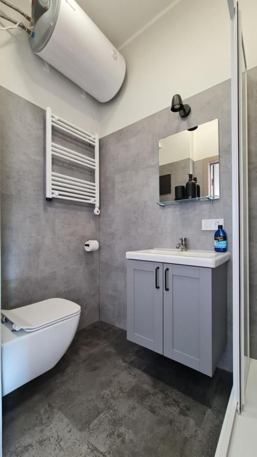 Float House Nr 659 *