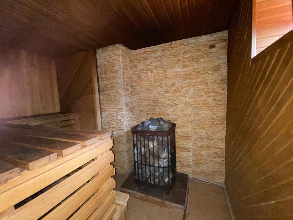 Apartamenti *