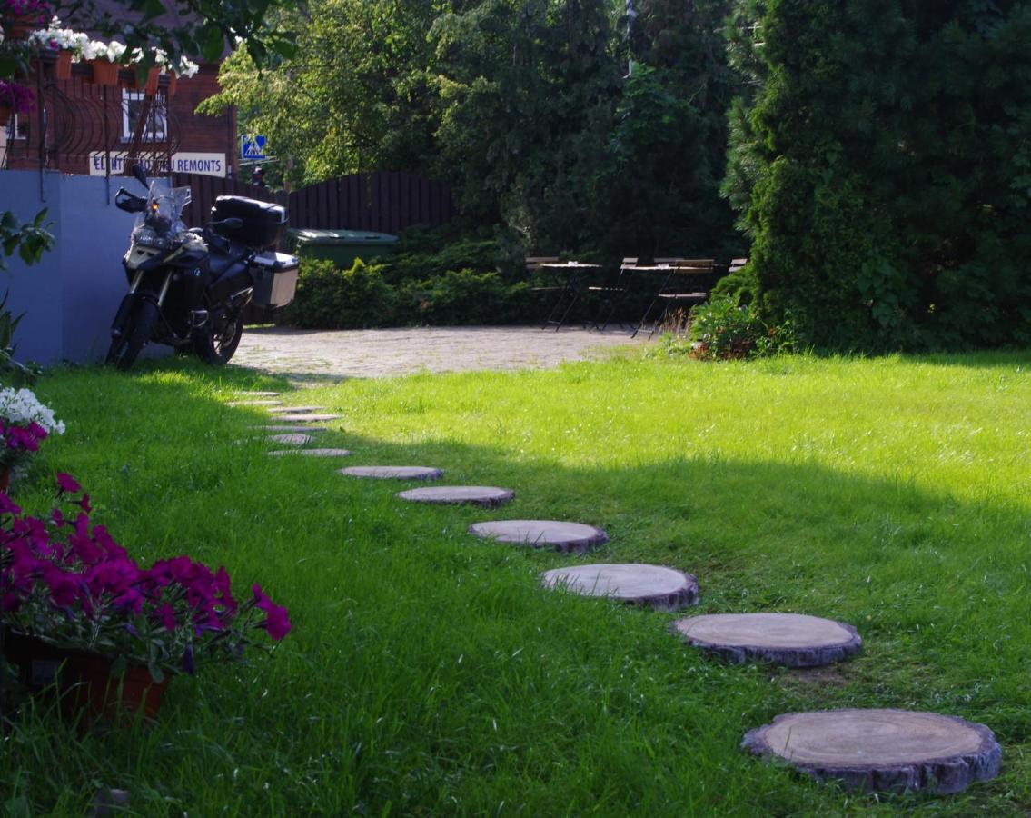 Villand With Free Private Parking And Self Check In