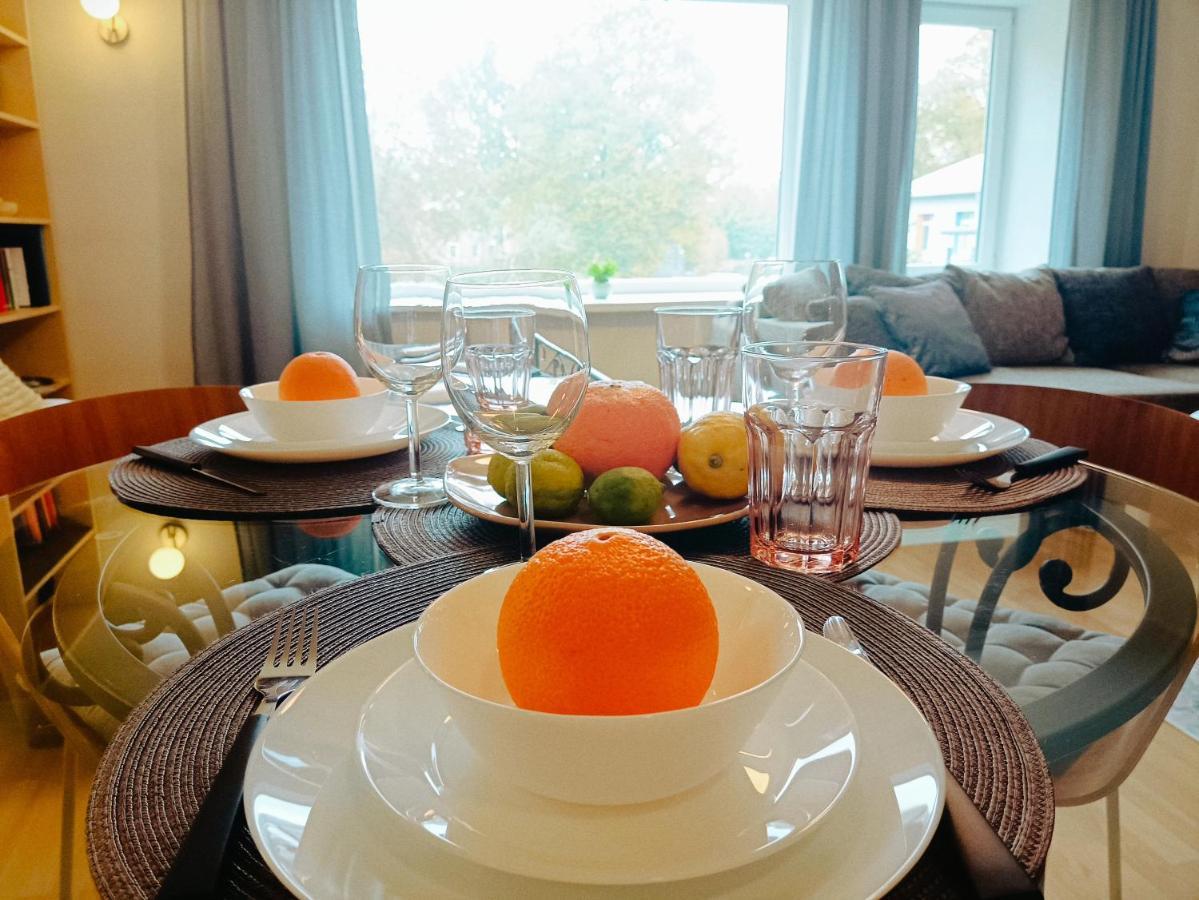 Apartment Homey Nest In Midtown Center, Up To 4 Guests, Steps From The Park, Free Parking
