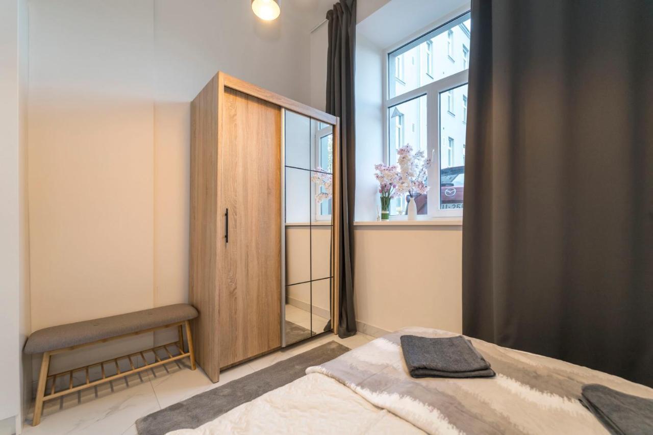 Cozy And Bright Apartment *
