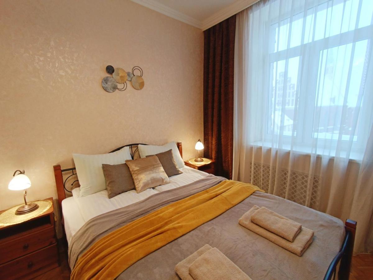 Old Town Retreat With Stunning Views 2 Bedroom Nearby The Church Of Saint Peter Huoneisto Riika