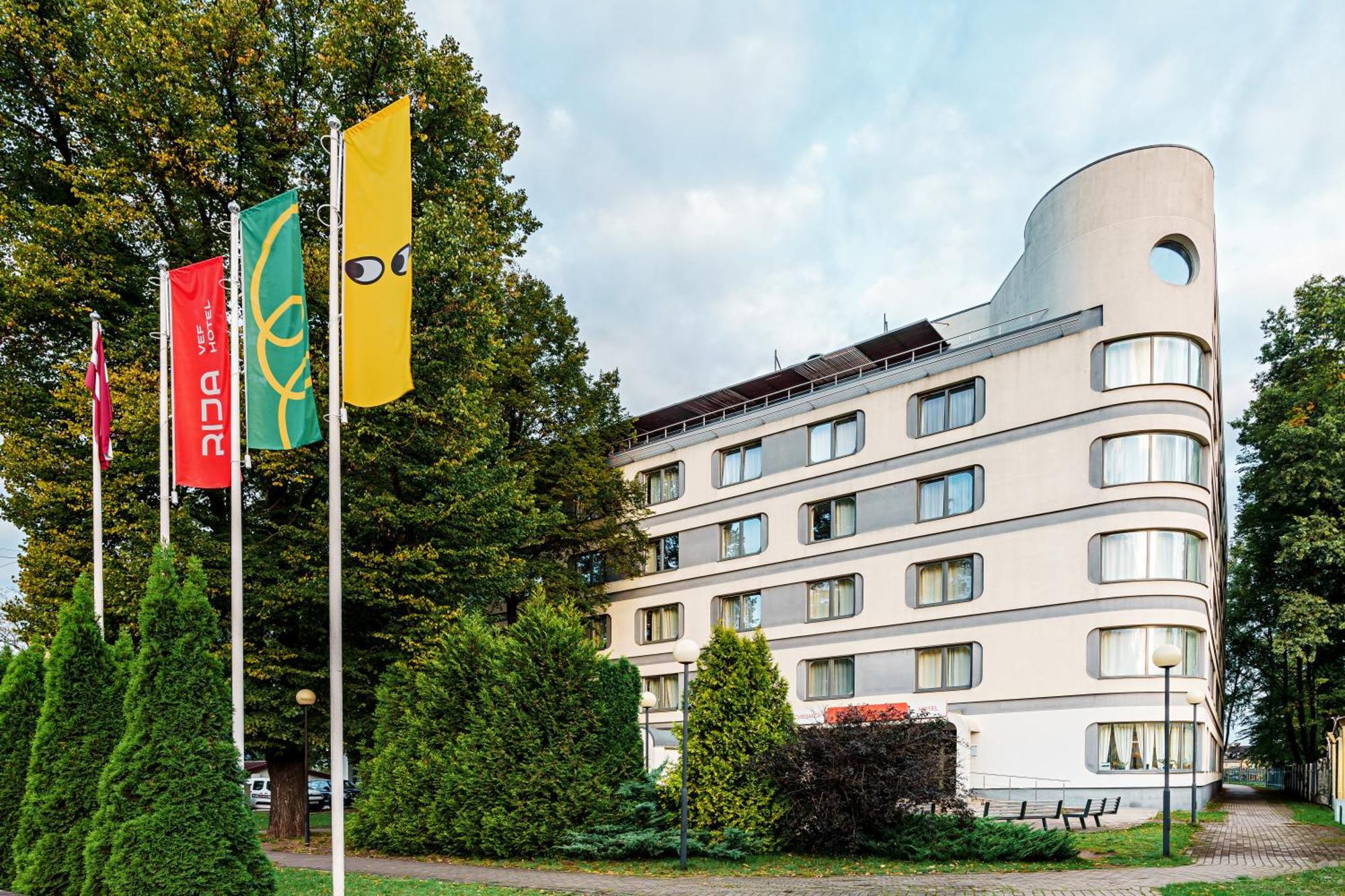 Rija Vef With Free Parking 3*