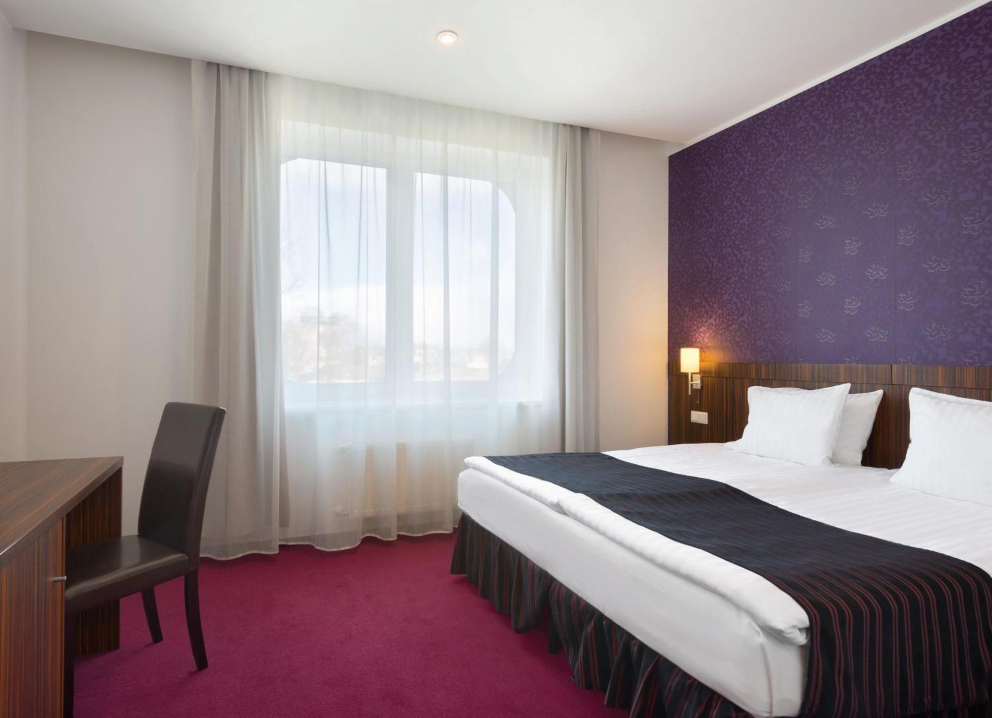 Hotel Rija Vef With Free Parking