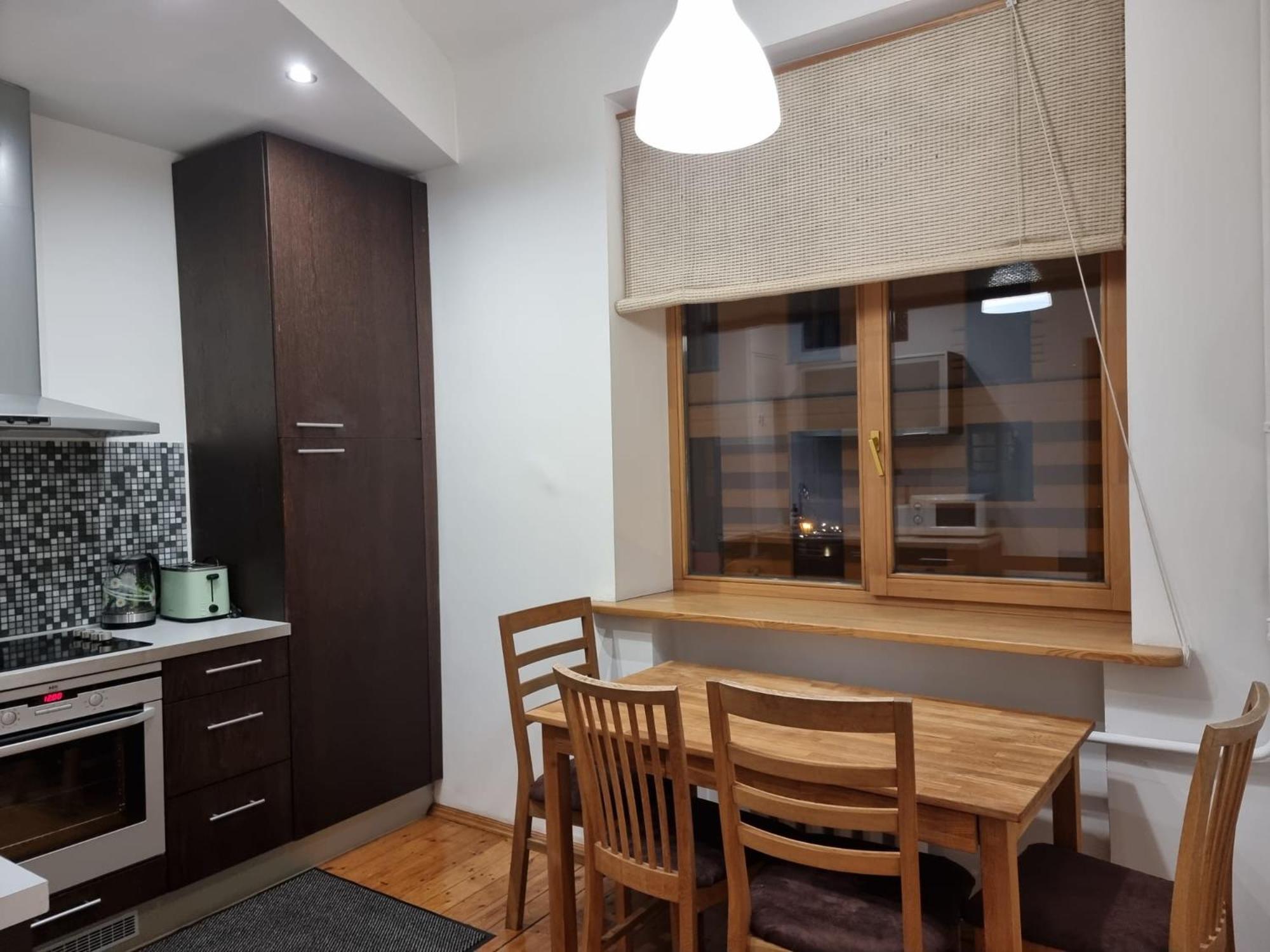 Apartment 2 Bedroom Next To Hall With Parking Riga