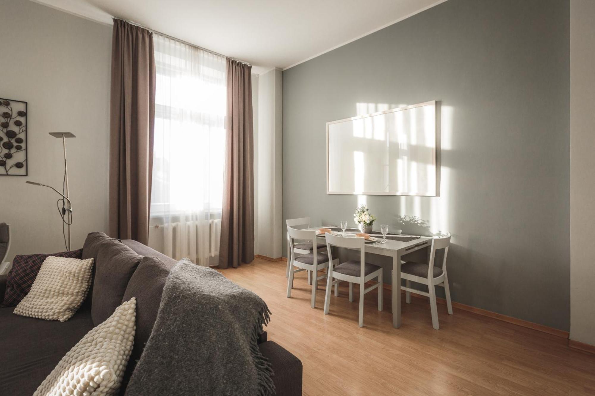 Bearsleys Downtown Aparthotel Riga