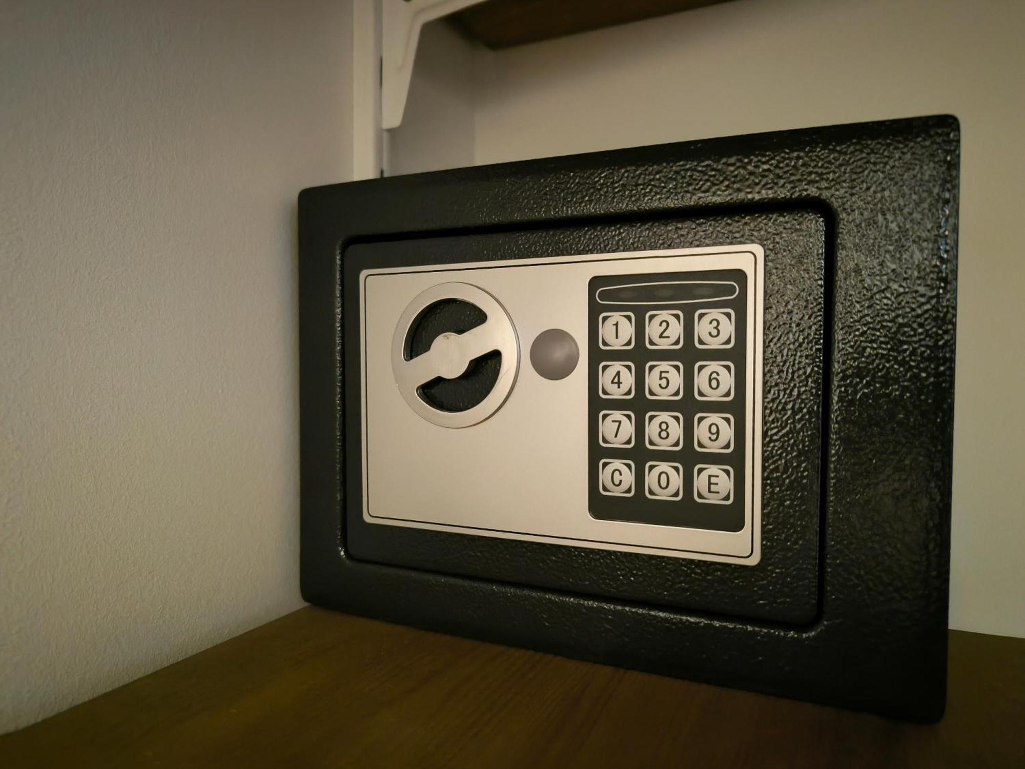 Apartment Teika No 1 In A Quiet Area, Self Check-in