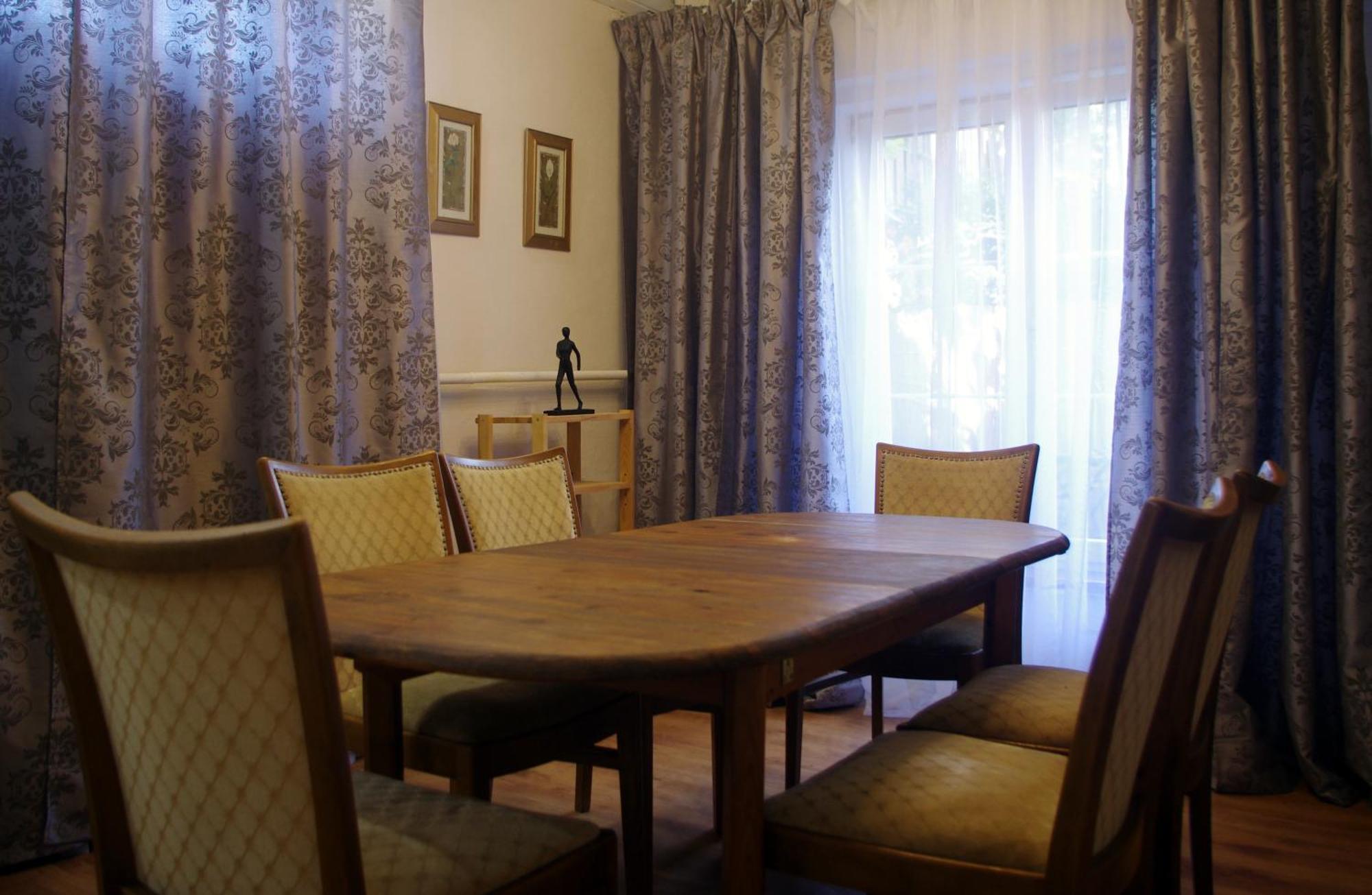 Villand With Free Private Parking And Self Check In Riga