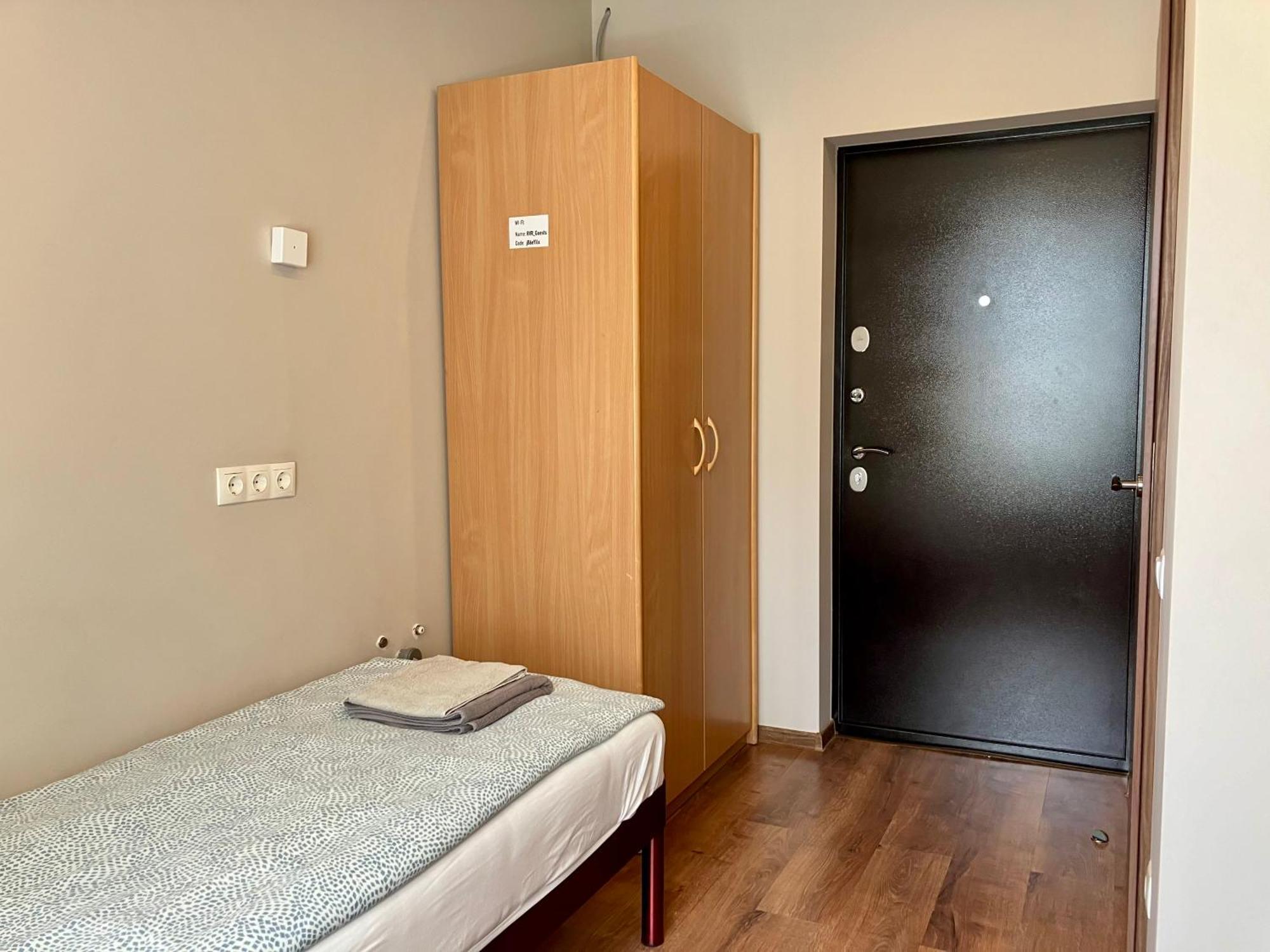 Khách sạn hẻo lánh Rvr Smart With Self Check-in Riga