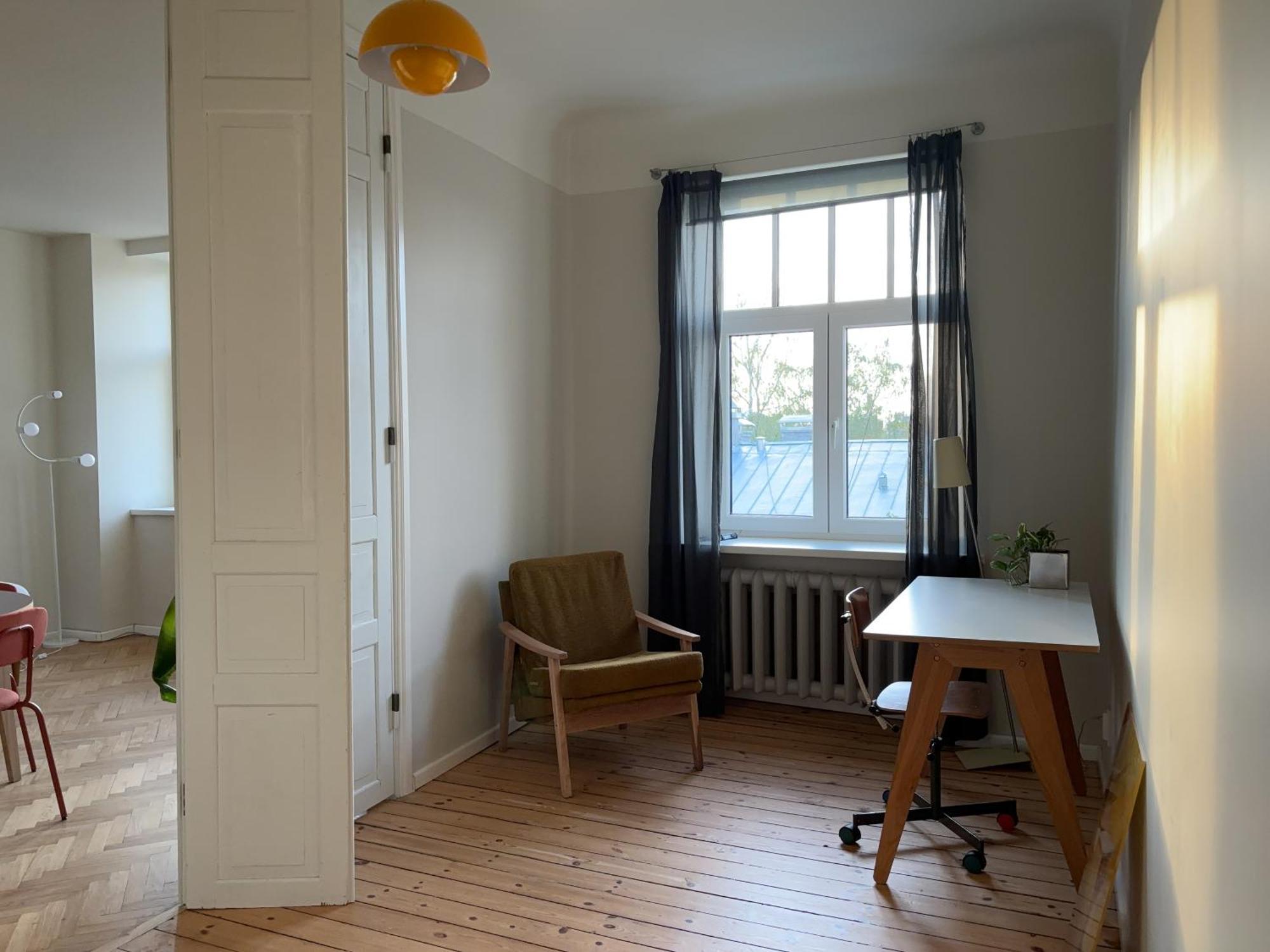 Charming And Spacious In The Embassy Area Riga