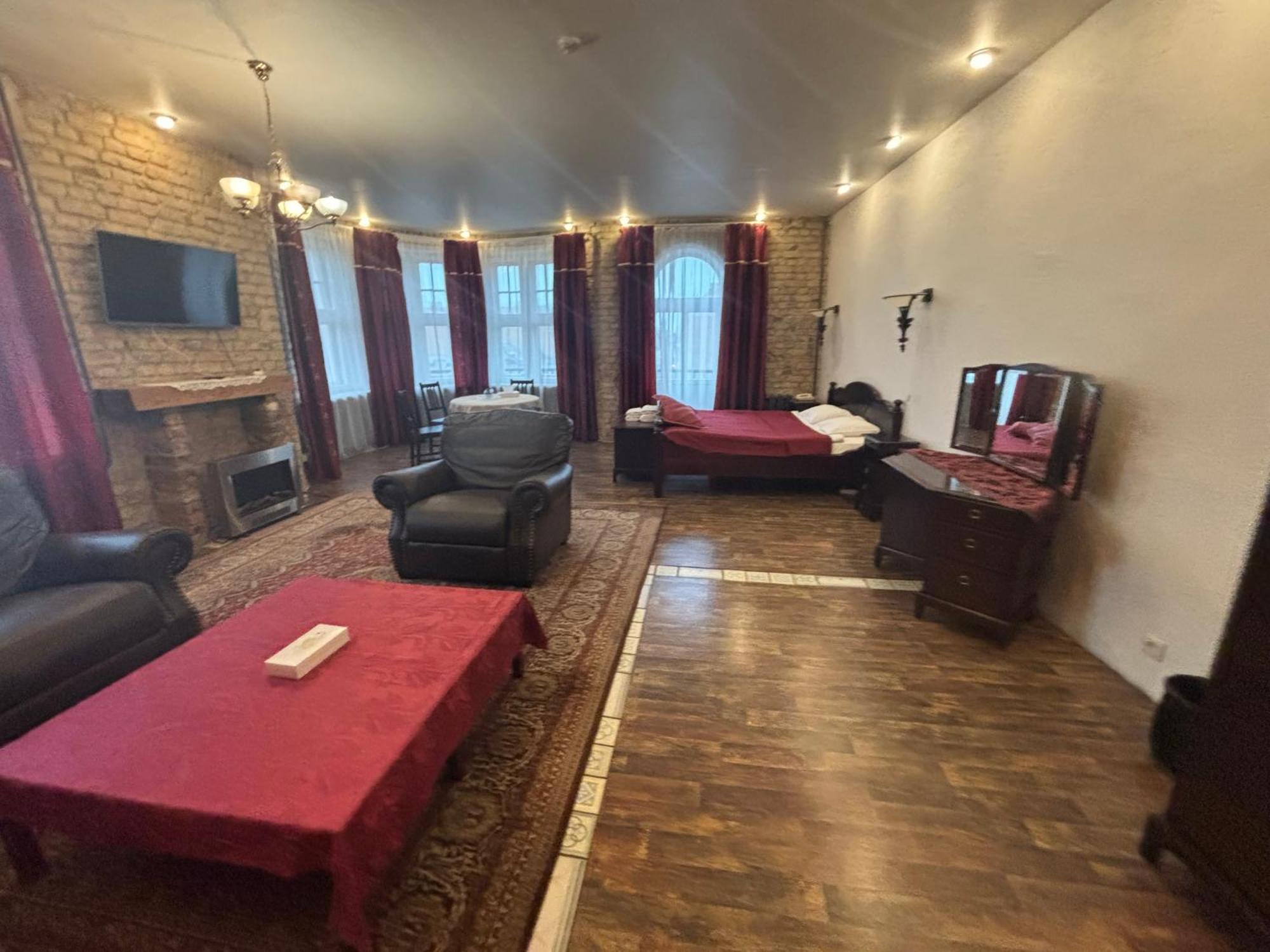 Hotelli Viktorija 3*