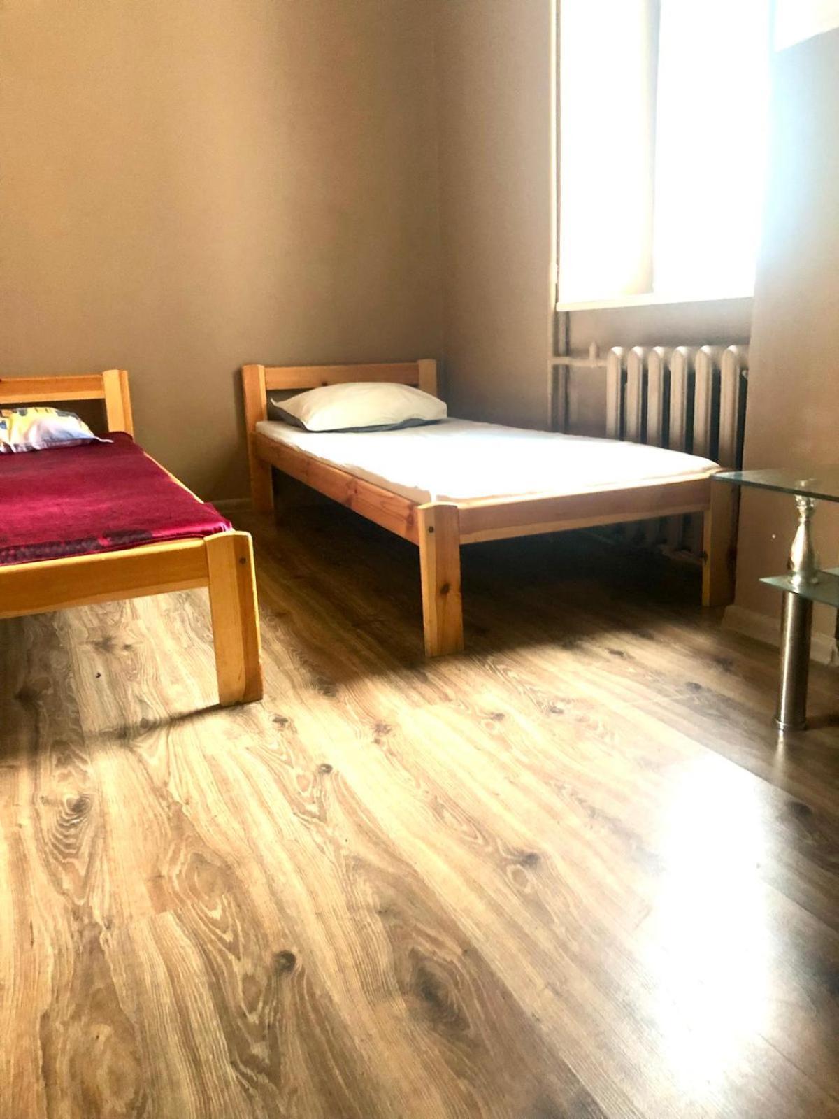 Hostel Travel *