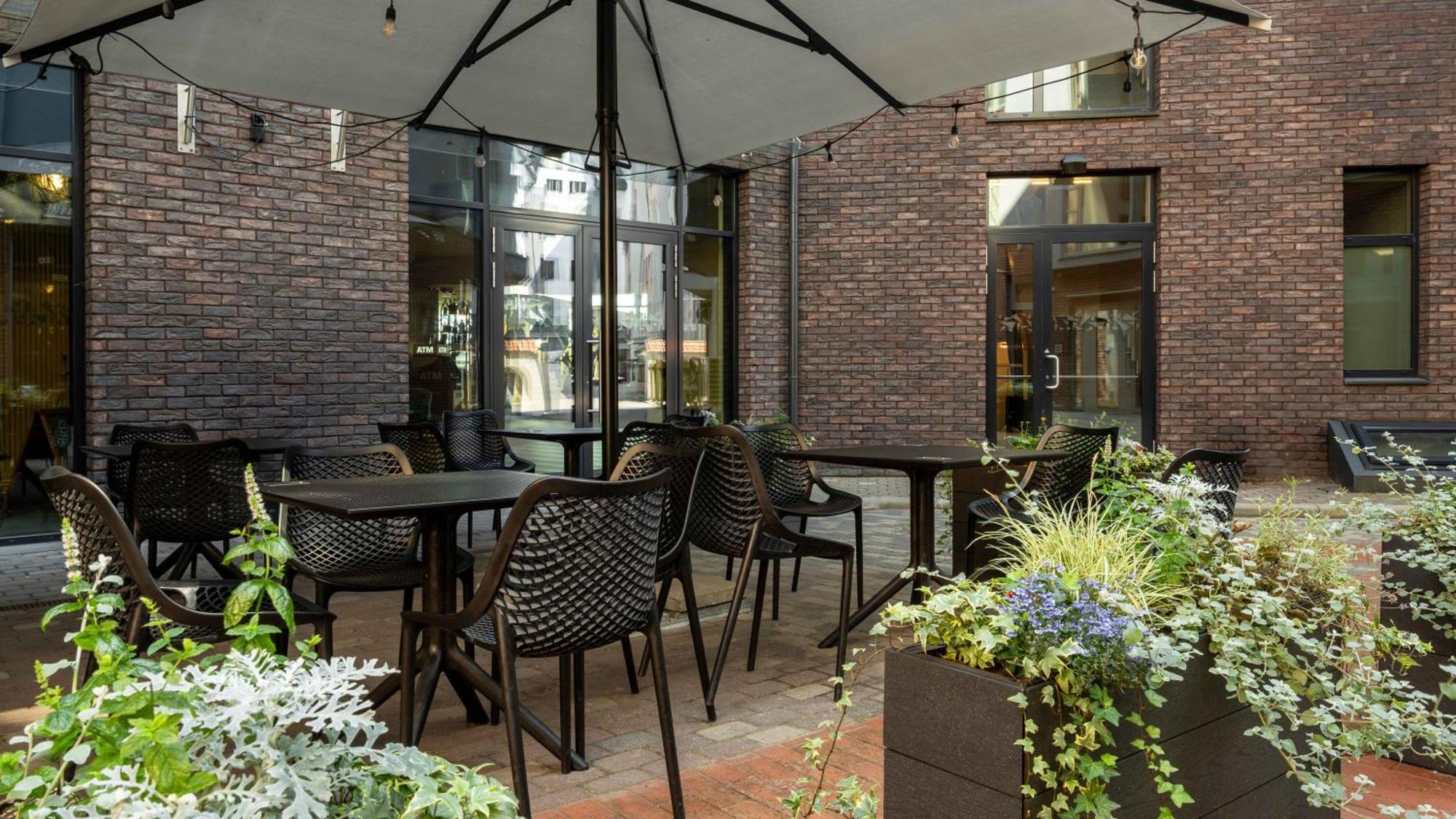Wellton Riverside Hotel 4*