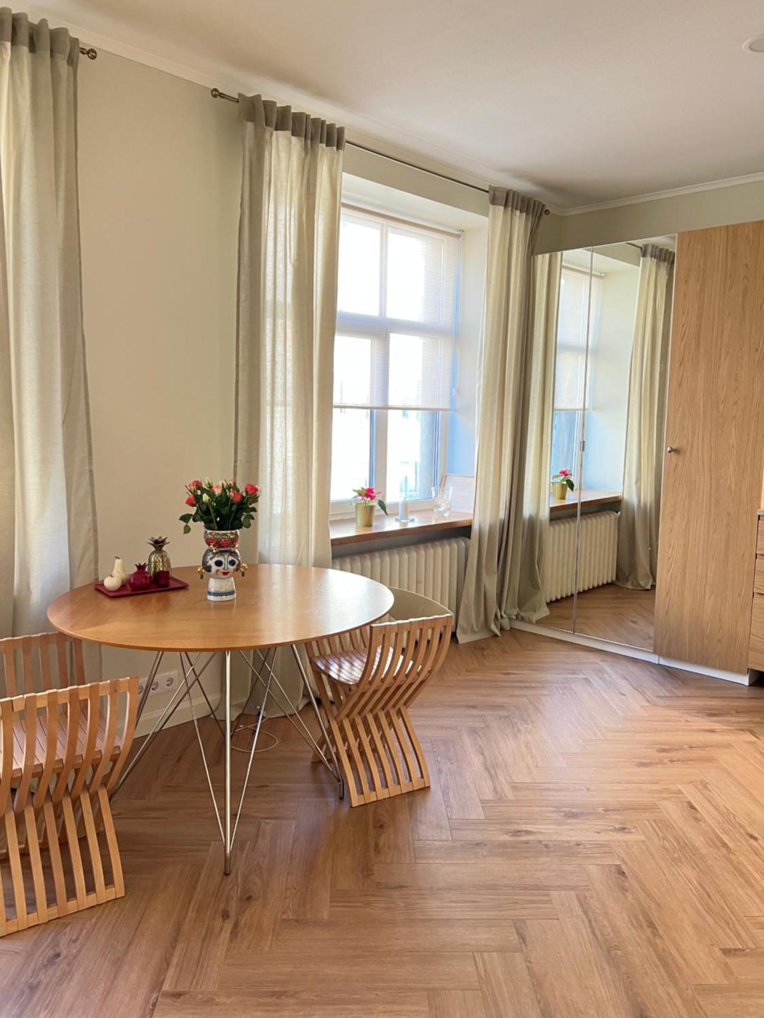 Apartment Brand New Apartment In A Historical Location *
