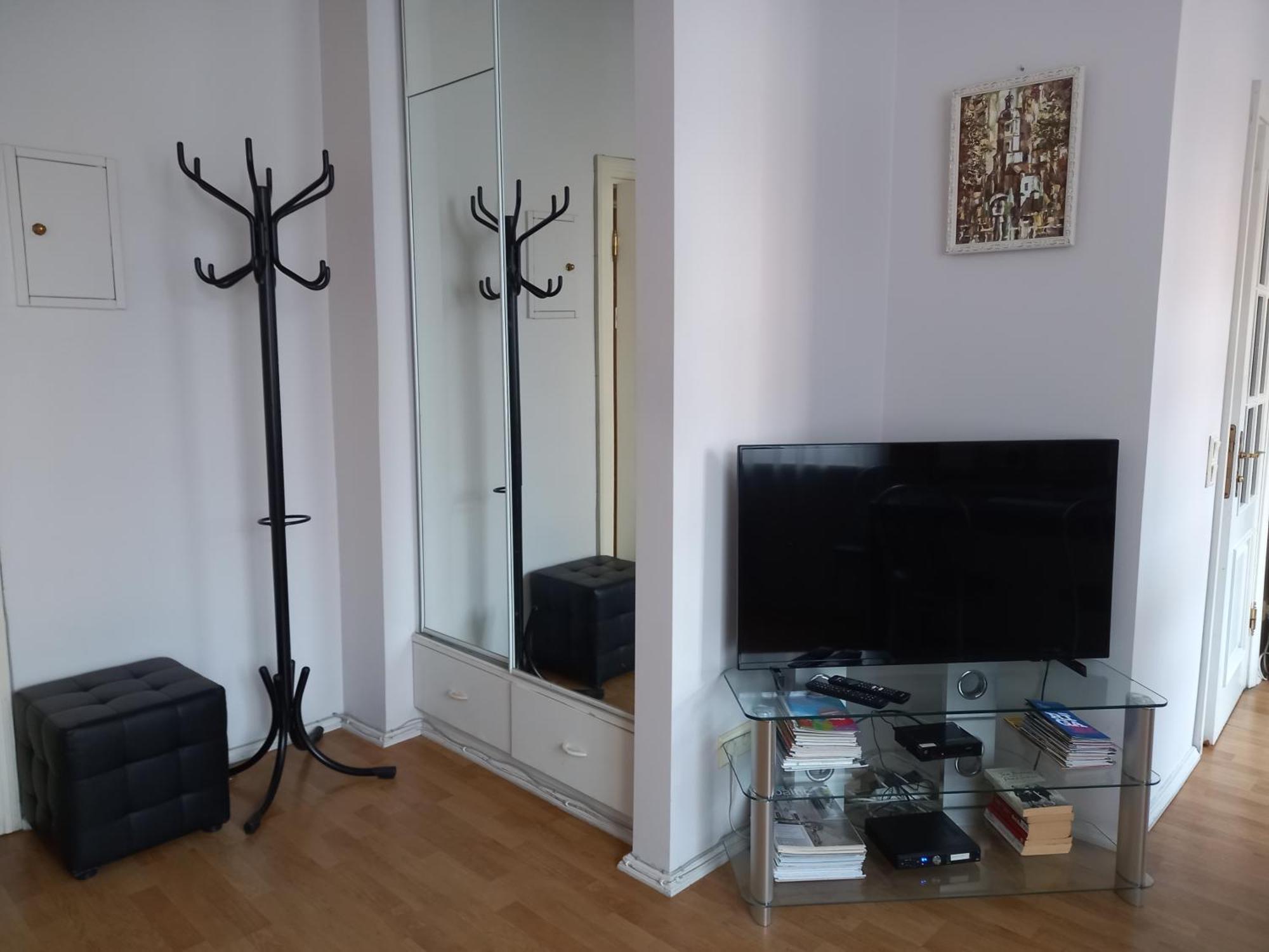 Old - Kalku Apartment