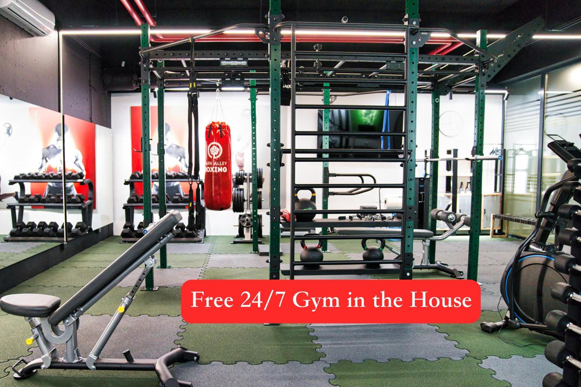 Urban Oasis: Fitness-focused With Views