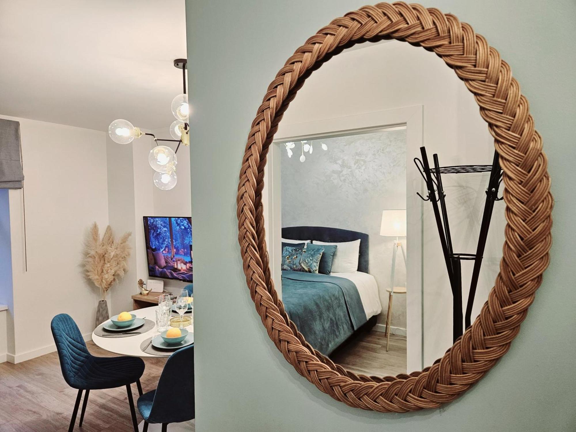 Old Town Serenity Breeze Prime Location Apartment