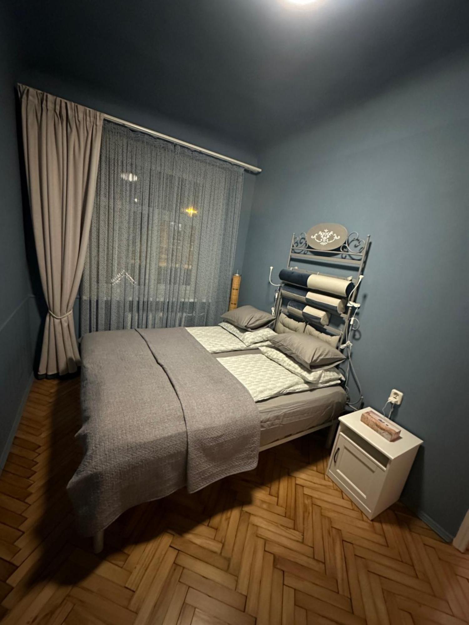 Cozy Apartment- Self Check- In Apartment *