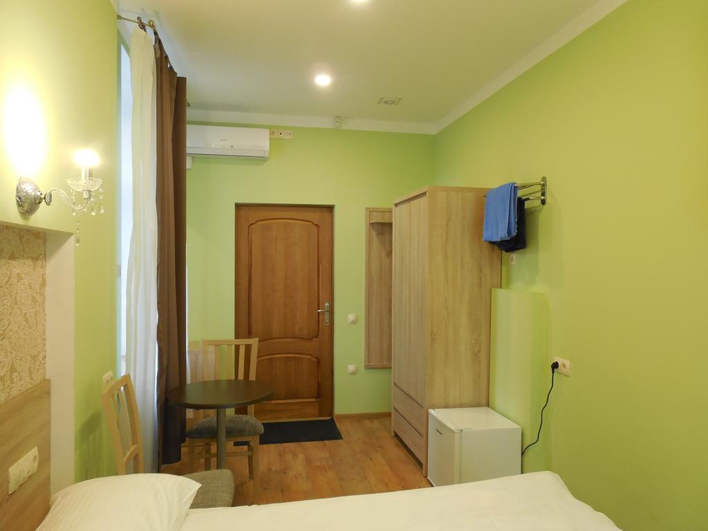 Gogol Park Rooms 2*