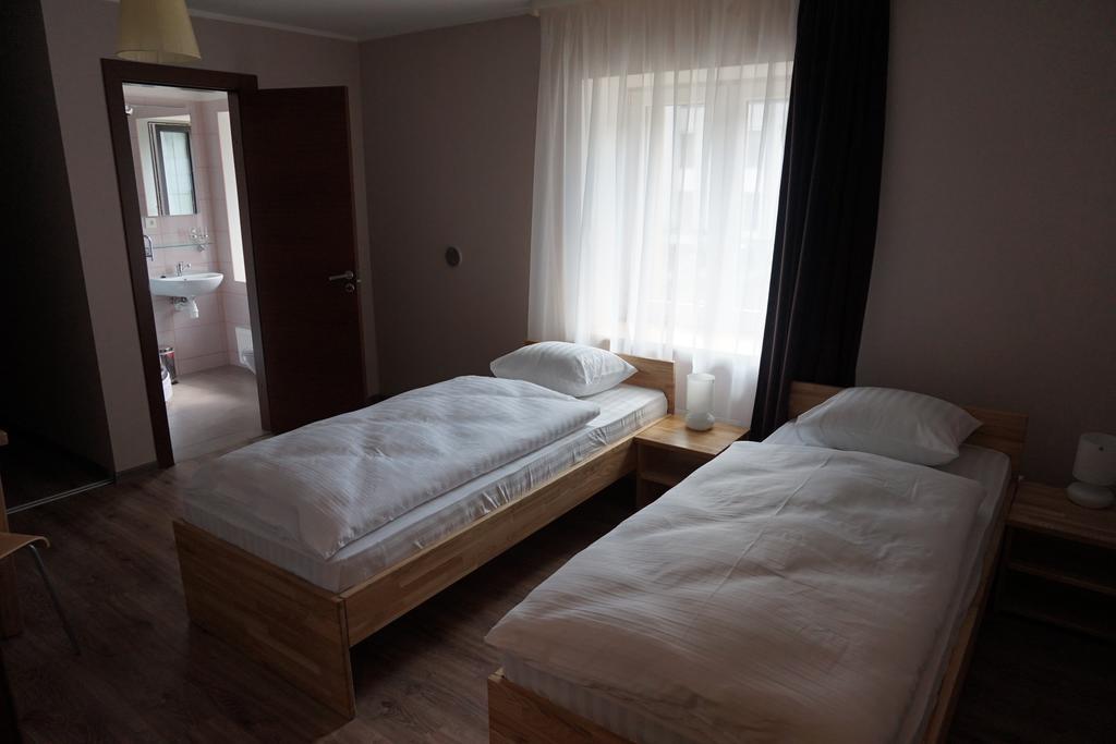 Amigo Hostel *