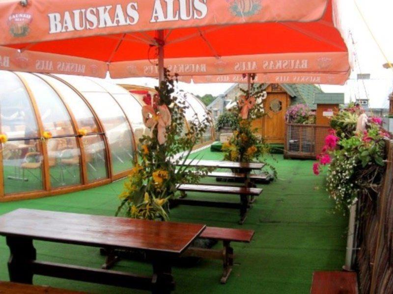 Viesnīca Baltpark