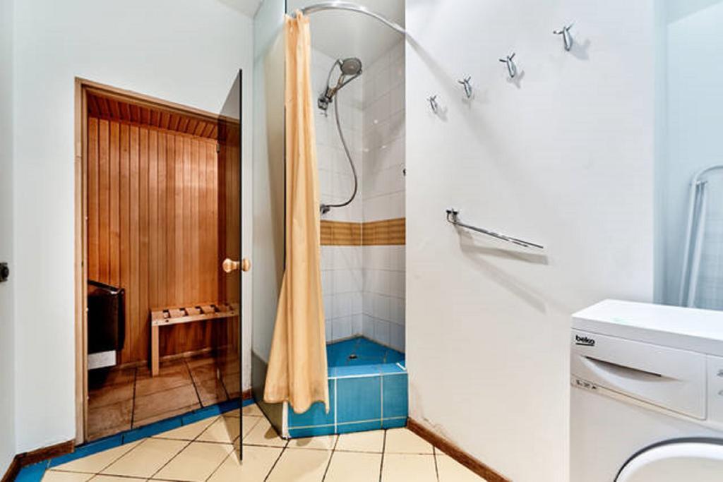 Apartment 2-level Close To Old City *