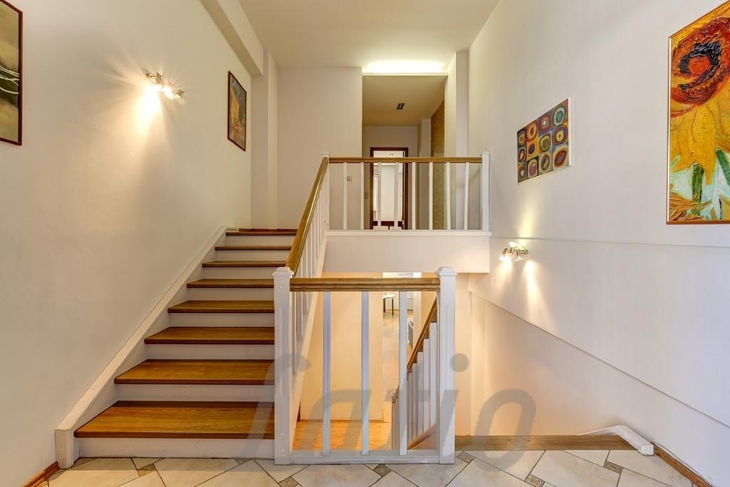 Apartment 2-level Close To Old City *