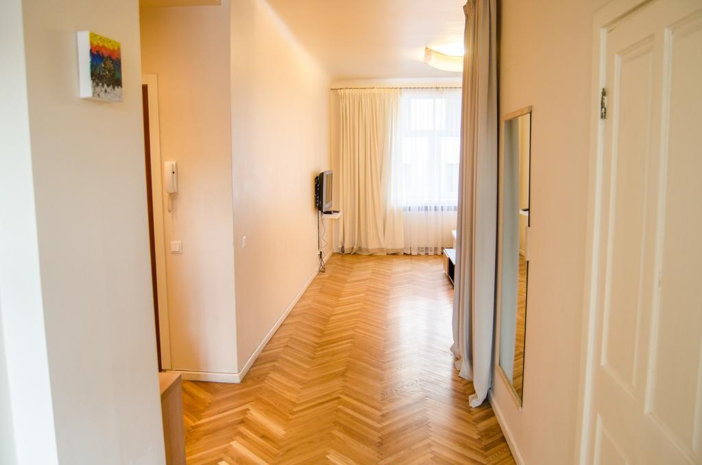 Apartment, Old Town, River View With Parking *