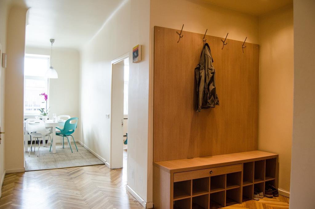 Butas Apartment, Old Town, River View With Parking