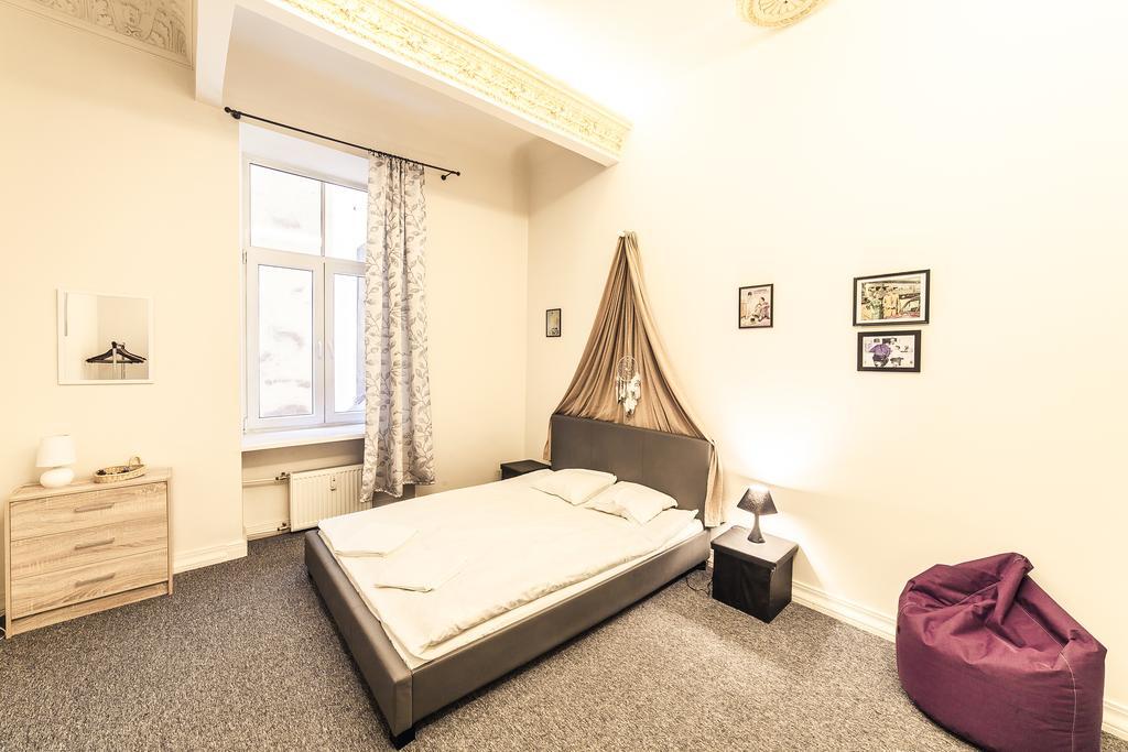 Mosaic Center Apartment *