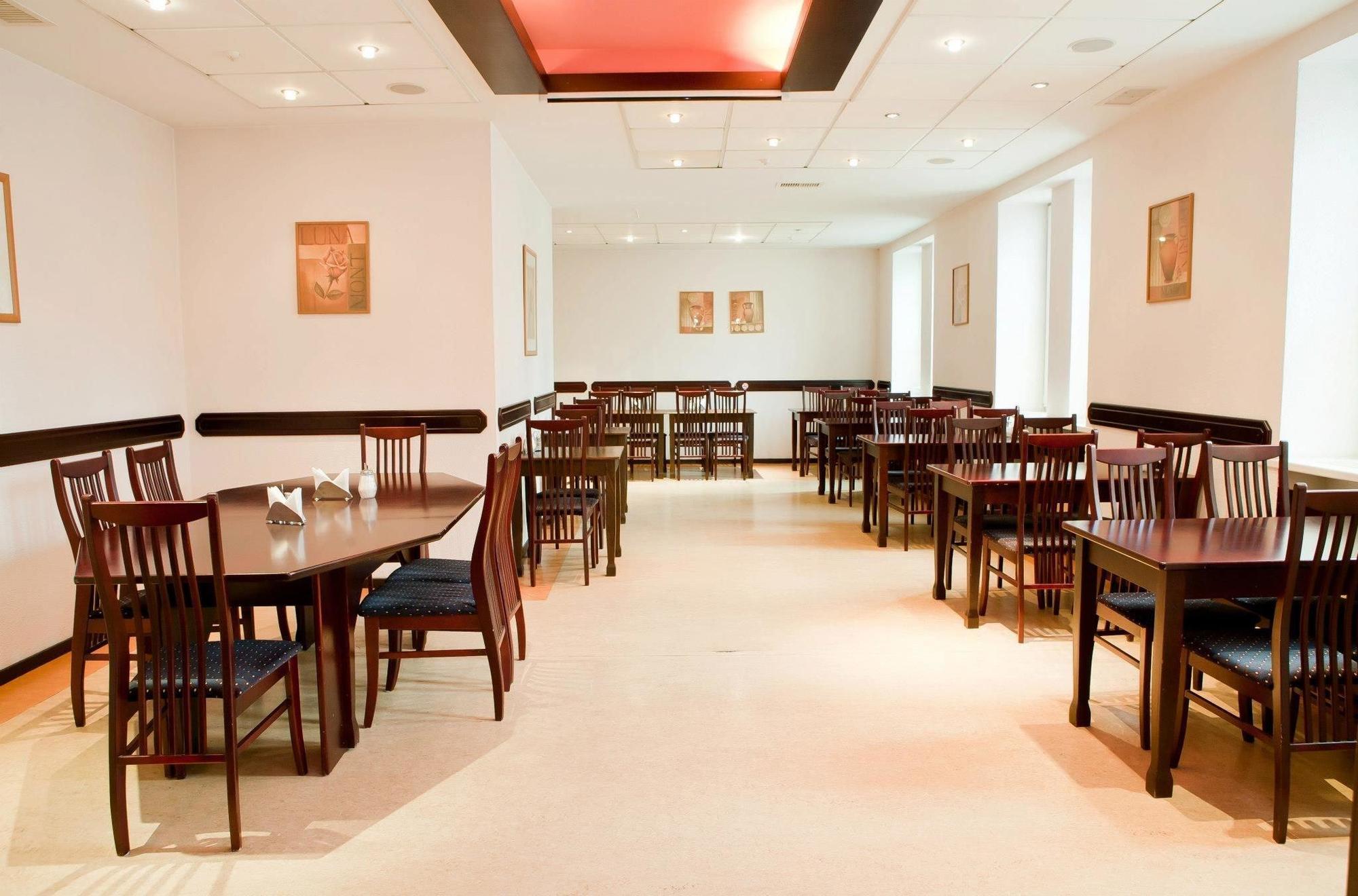 Kolonna Brigita Hotel