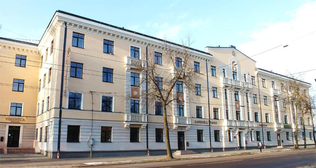 Apalenis Hotel 3*