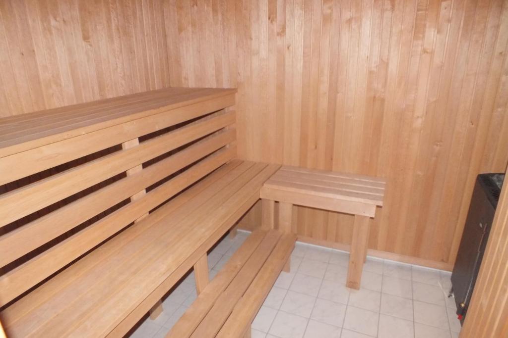 Apalenis Hotel 3*