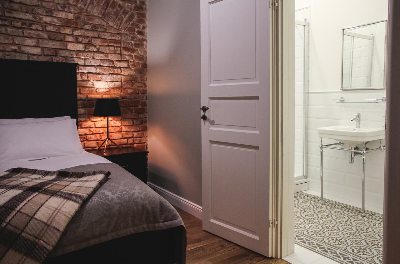 Sherlock Art Aparthotel Riga