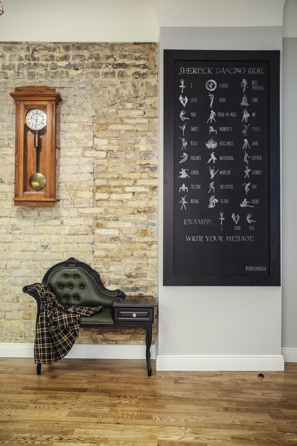 Sherlock Art Aparthotel