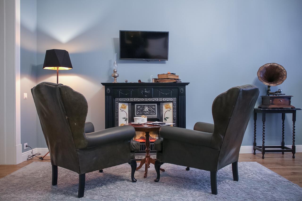 Aparthotel Sherlock Art 3*