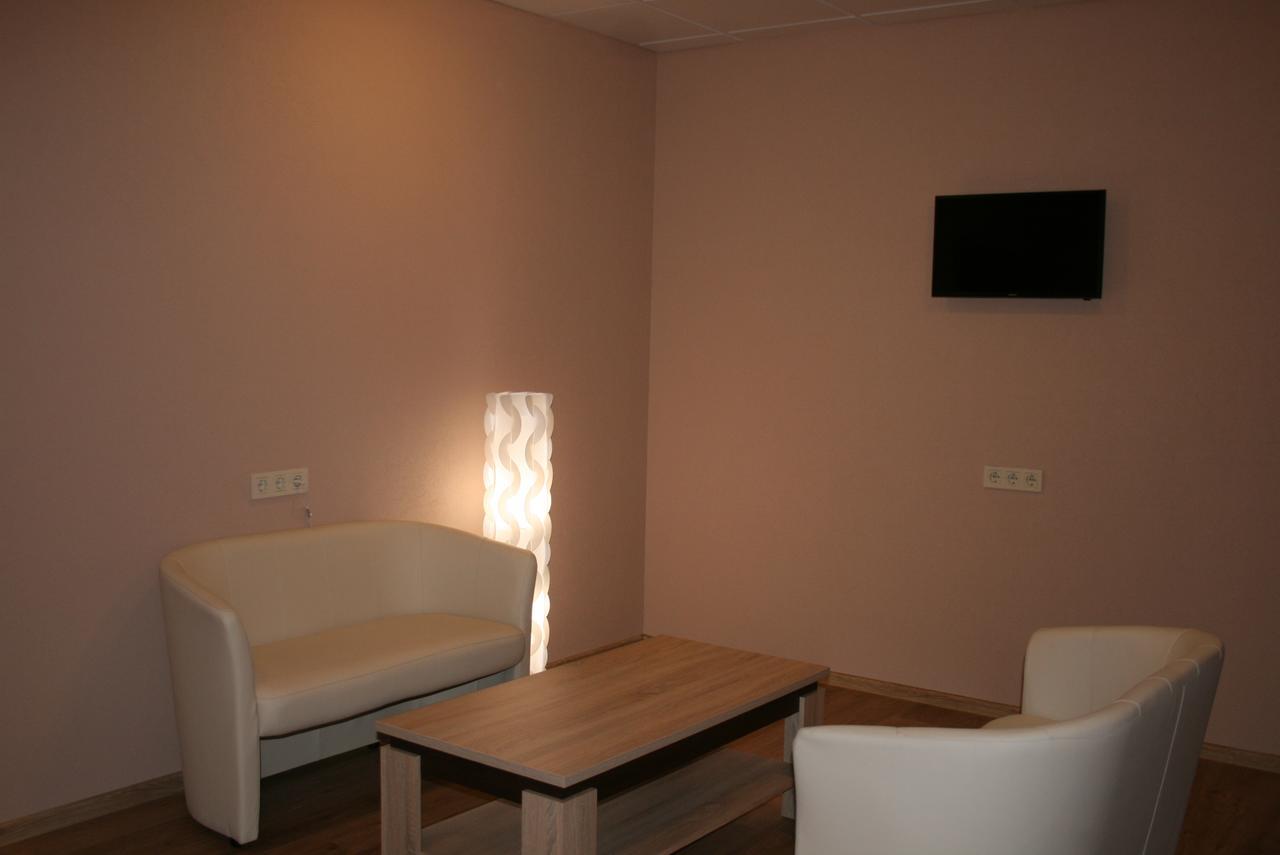 Bella With Self-check In Hotell Riga