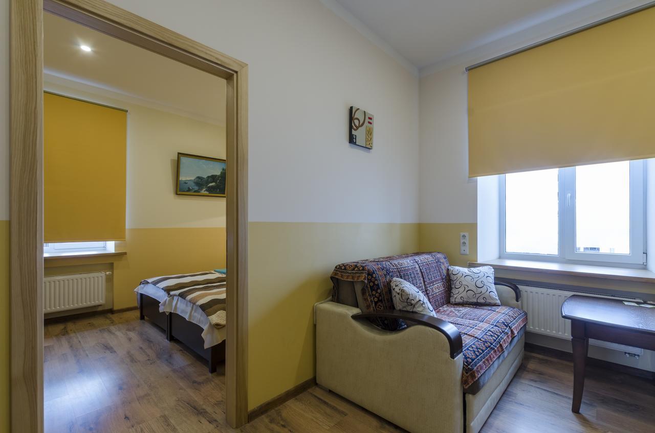 Gogol Park Rooms 2*