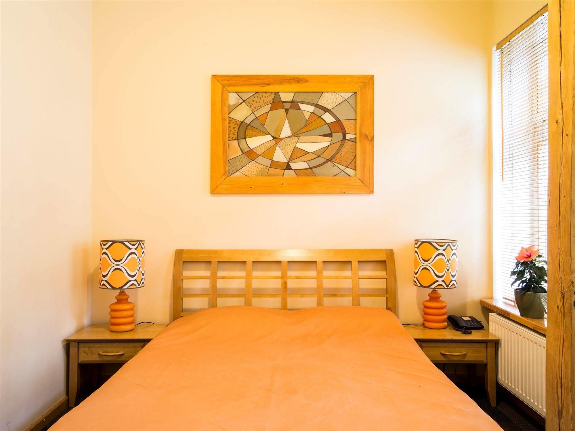 Elizabete Design 3*