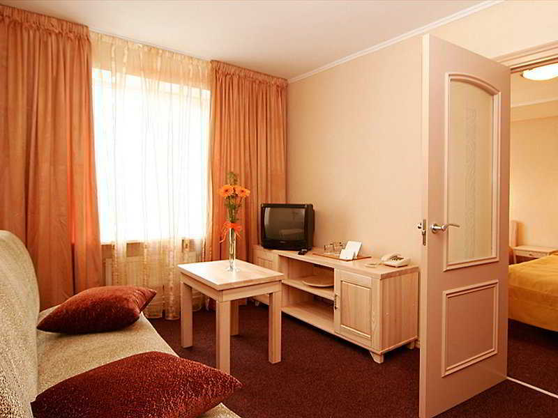 Rija Tia Hotel