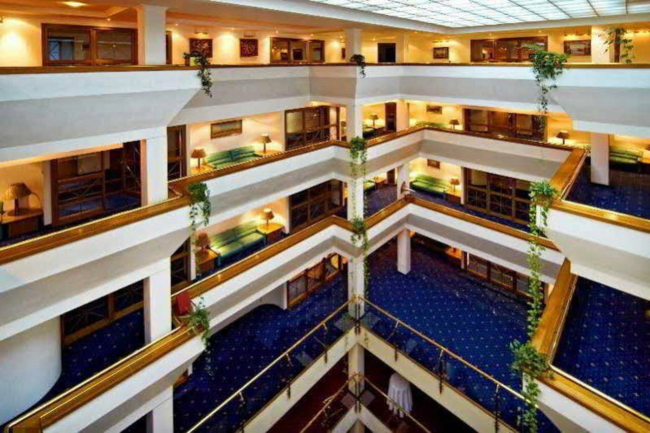 Roma 4* Riga