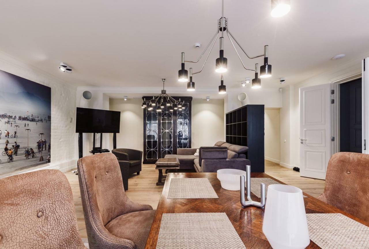 Millionaire Apartment