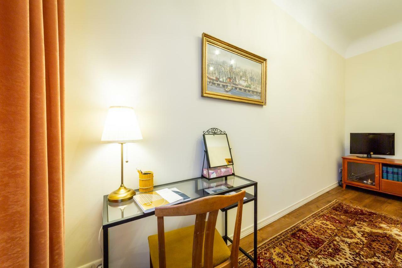 Stories Writer's Ap 40sqm Renovated Free Parking