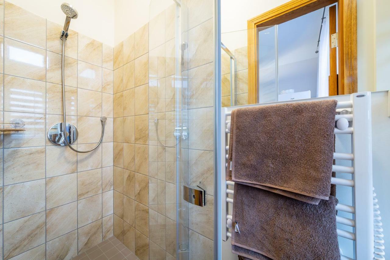 Dzīvoklis Stories Writer's Ap 40sqm Renovated Free Parking