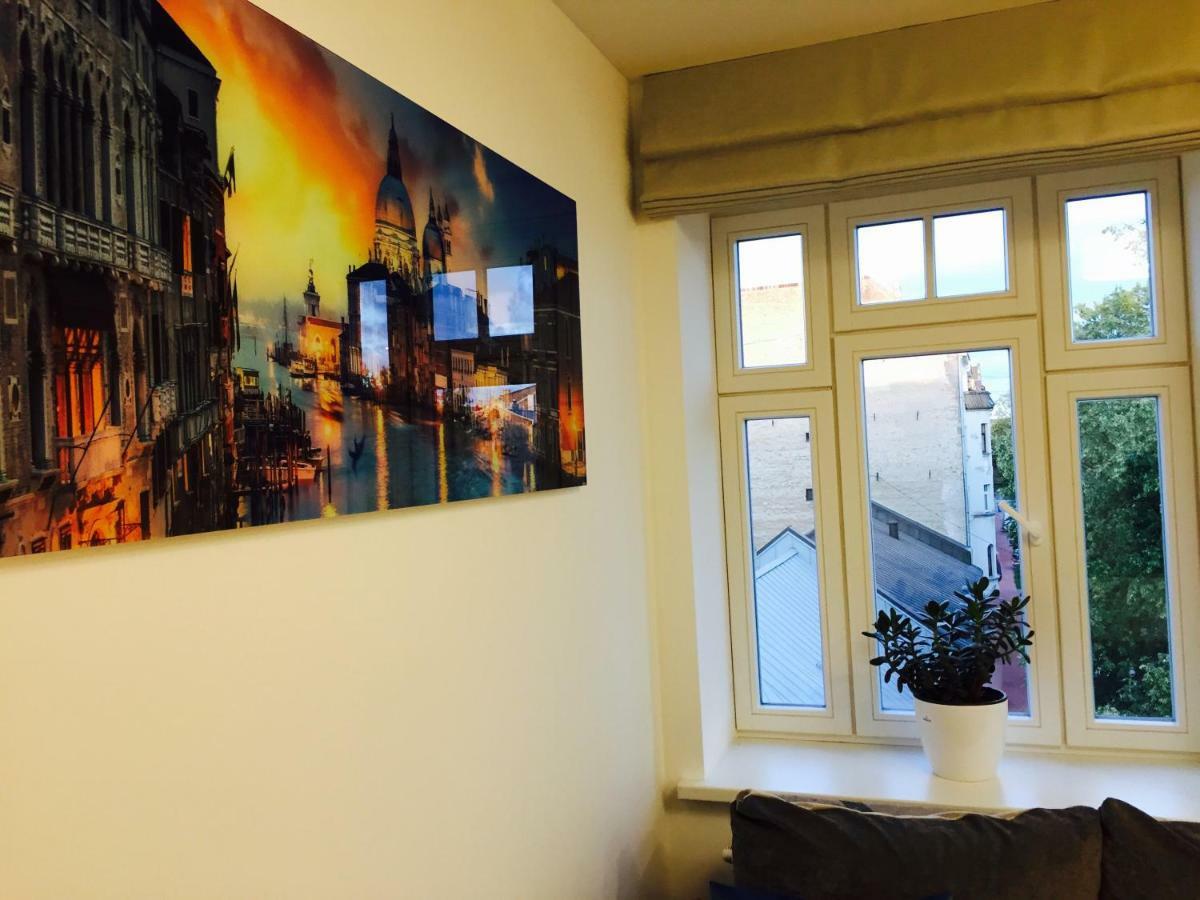 Elegance Apartment