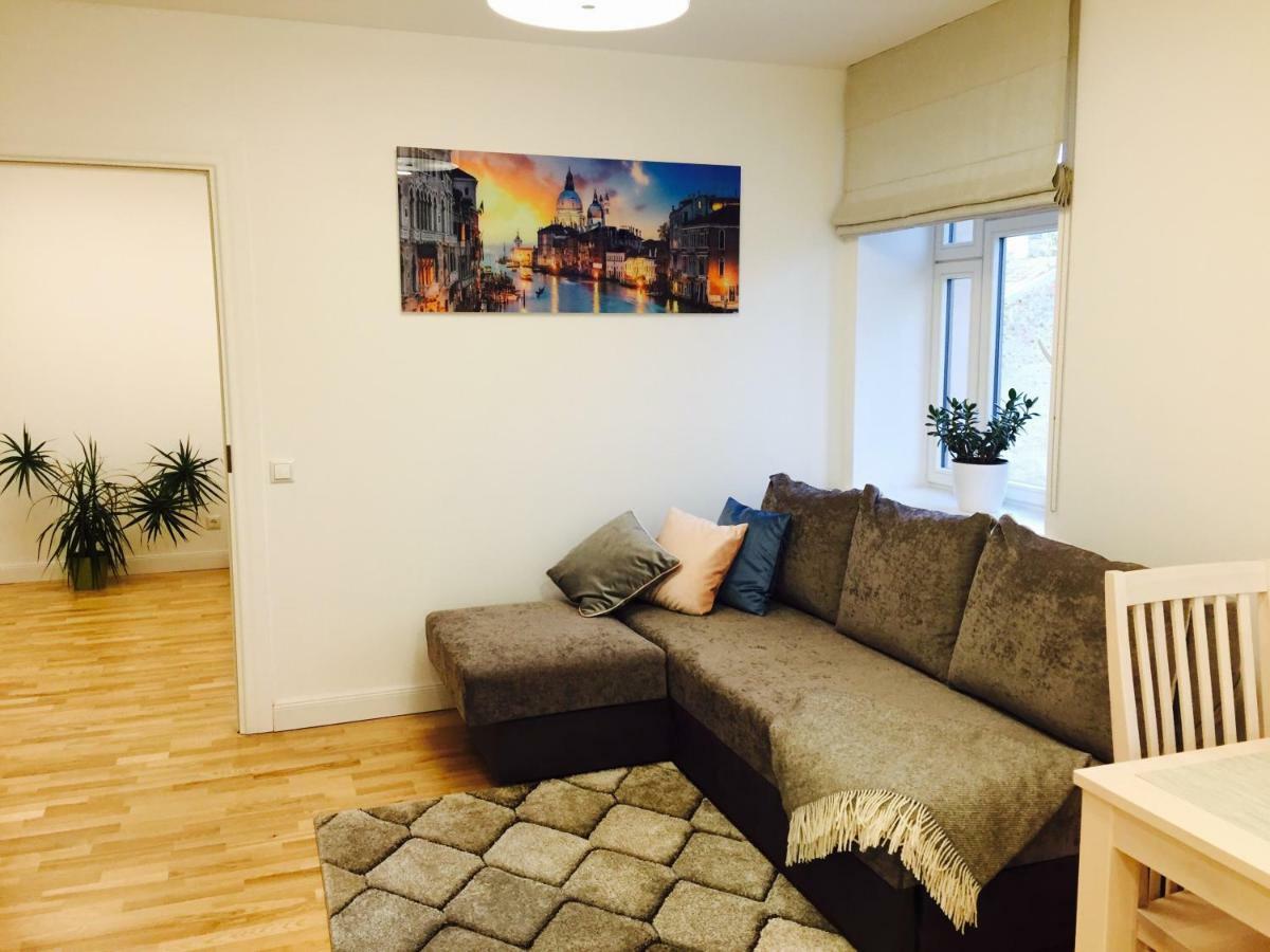 Apartment Elegance *