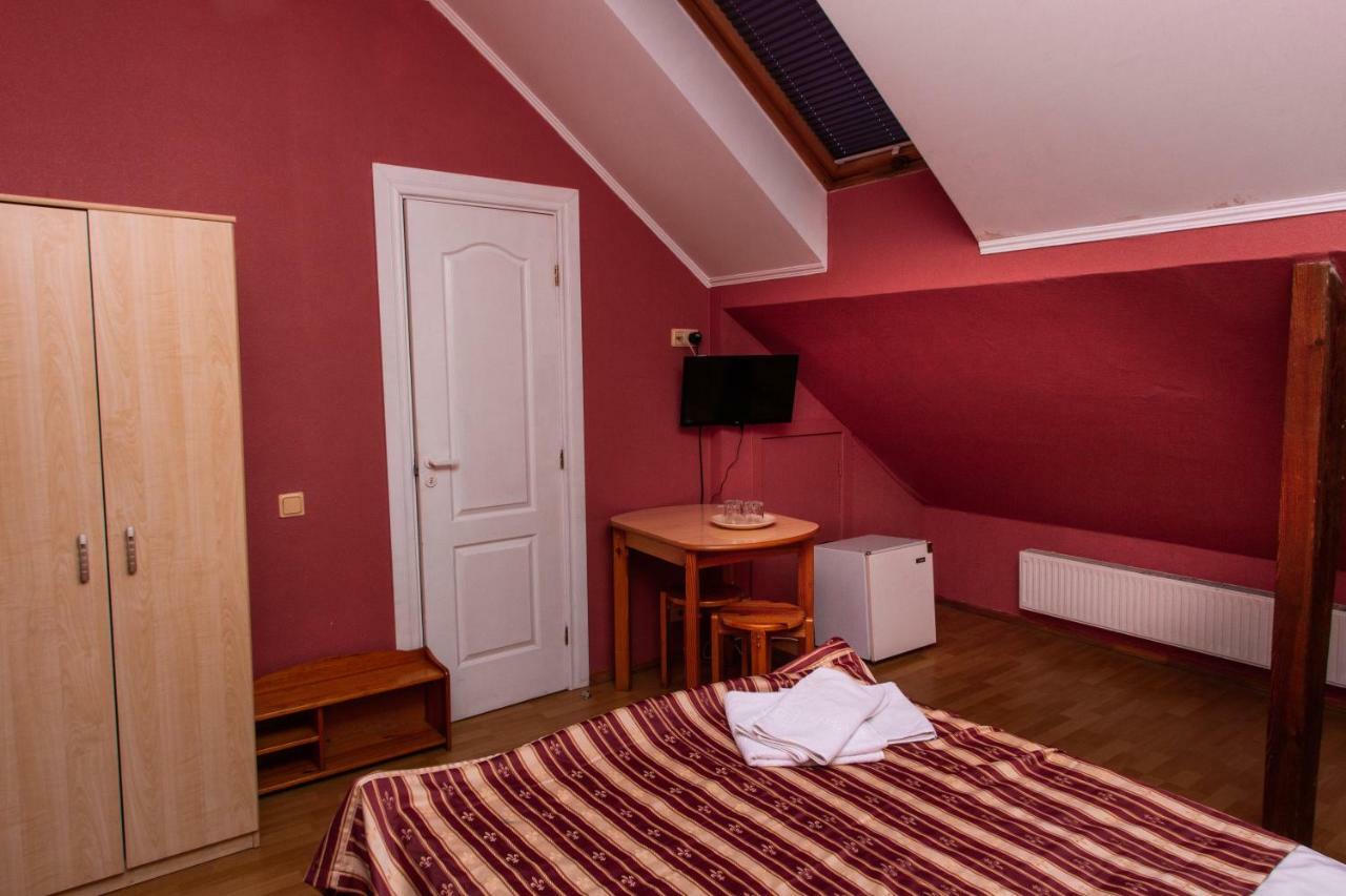 Well Hotel Riga