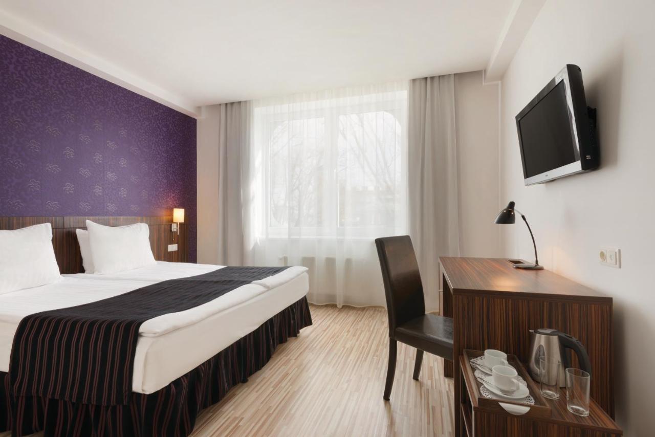 Hotel Rija Vef With Free Parking